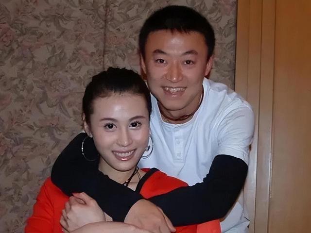 乒坛名将马琳：花一套别墅及百万与前妻离婚3年后再娶瑜伽教练(图3)